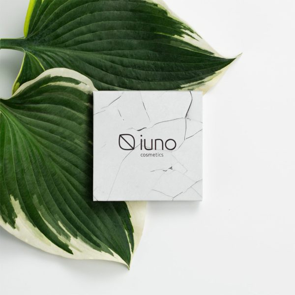 IUNO Cosmetics – Wegański Rozświetlacz 01